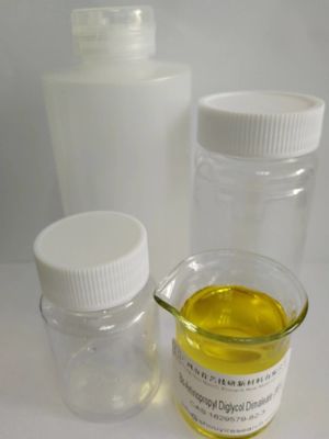 نقطه جوش 200 درجه Bis Aminopropyl Diglycol Dimaleate از پودر جامد سفید